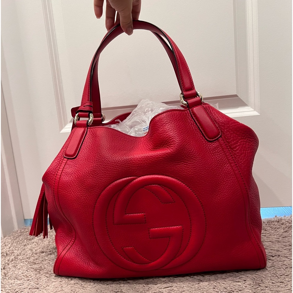 ❤️ SOLD ❤️Large Gucci Soho
